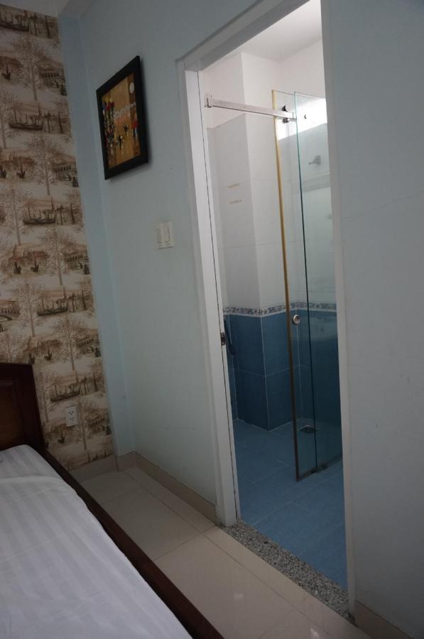 Helen'S Homestay Хошимин Екстериор снимка