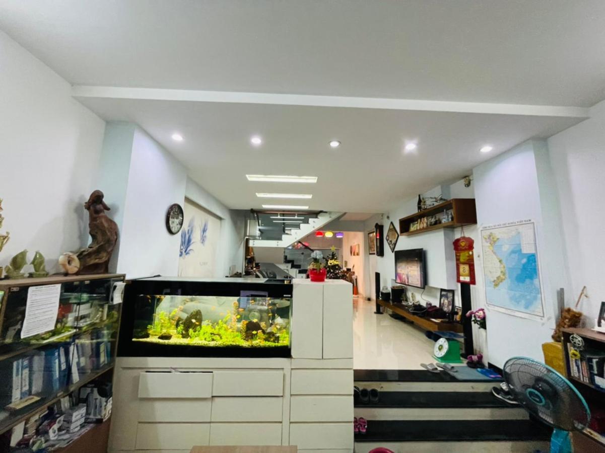 Helen'S Homestay Хошимин Екстериор снимка